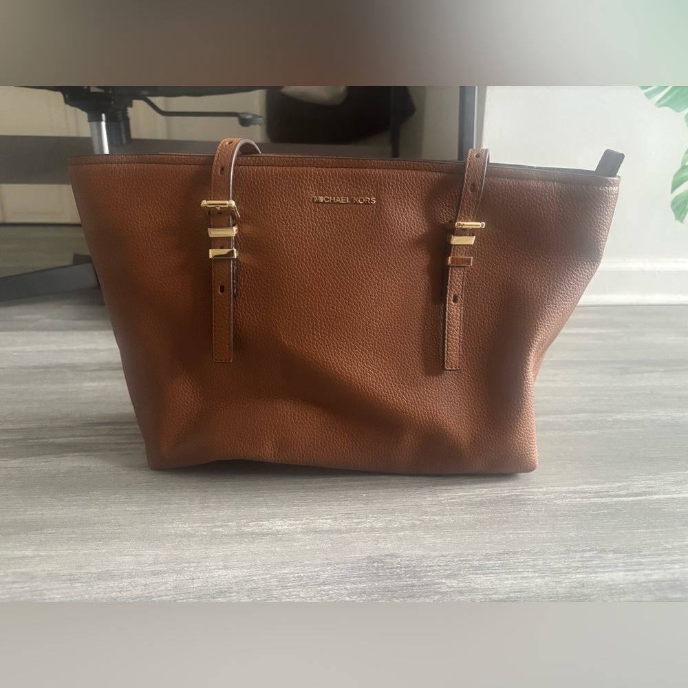 Michael Kors Tan Leather Tote (Never used)